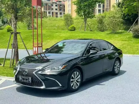 Lexus ES 2021 200 Excellence Edition