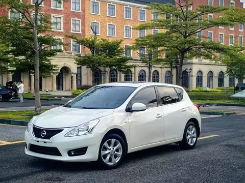 TIIDA 2011 1.6L CVT Intelligent รุ่น