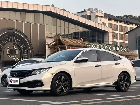 Civic 2019 220TURBO CVT Fuel Edition National VI