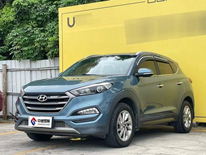 Tucson 2015 1.6T dual-clutch two-wheel drive intelligent model