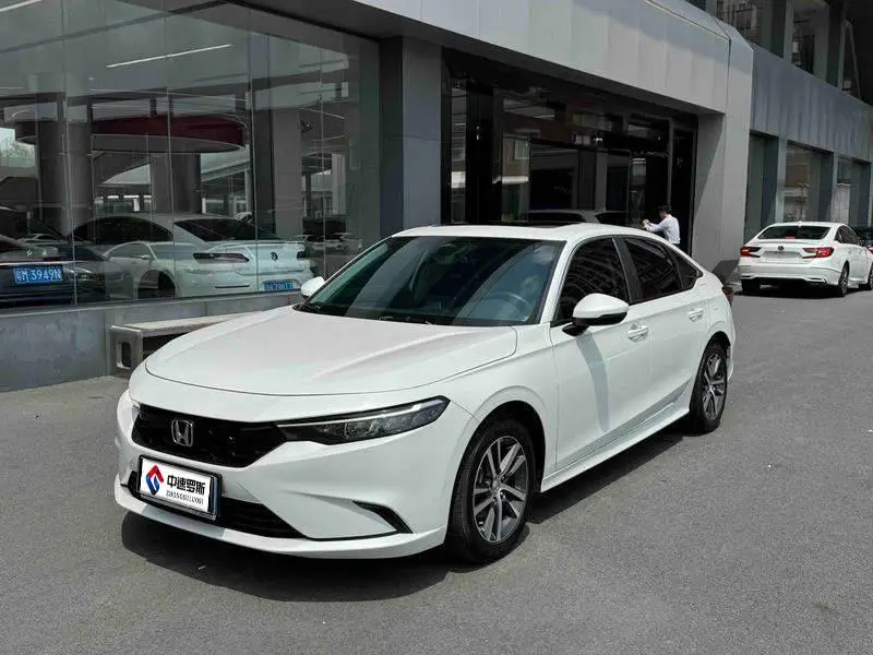 Stylish 2023 240TURBO CVT Technology Edition