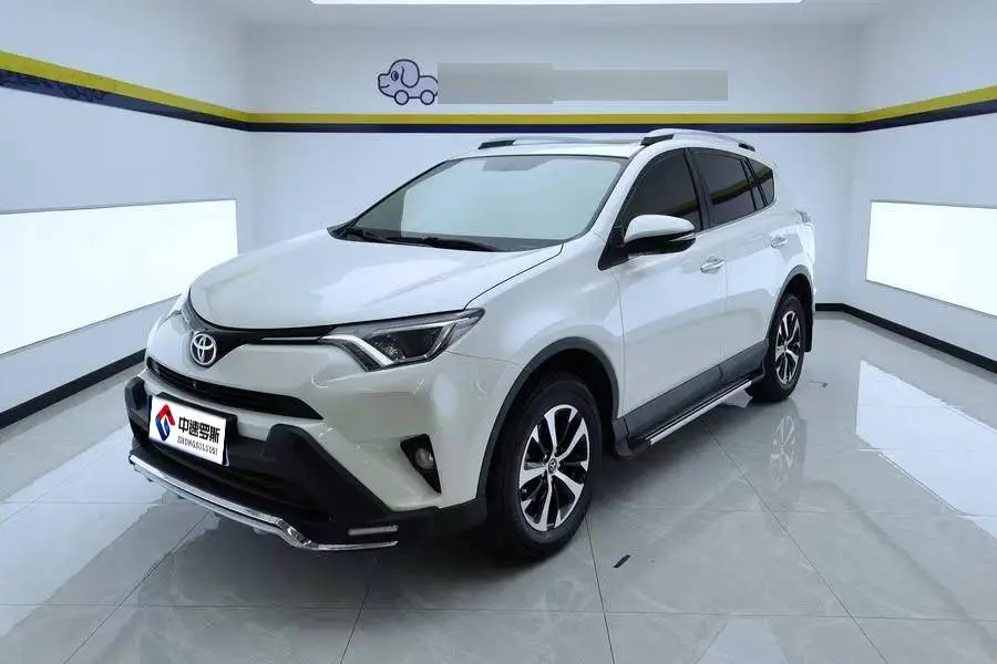 RAV4 Rongfang 2016 2.0L CVT 2WD Fashion Edition National V
