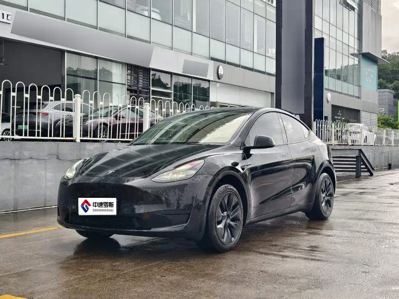 Model Y 2024 rear-wheel drive version