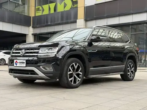 Touron 2020 330TSI 2WD Luxury Edition National VI