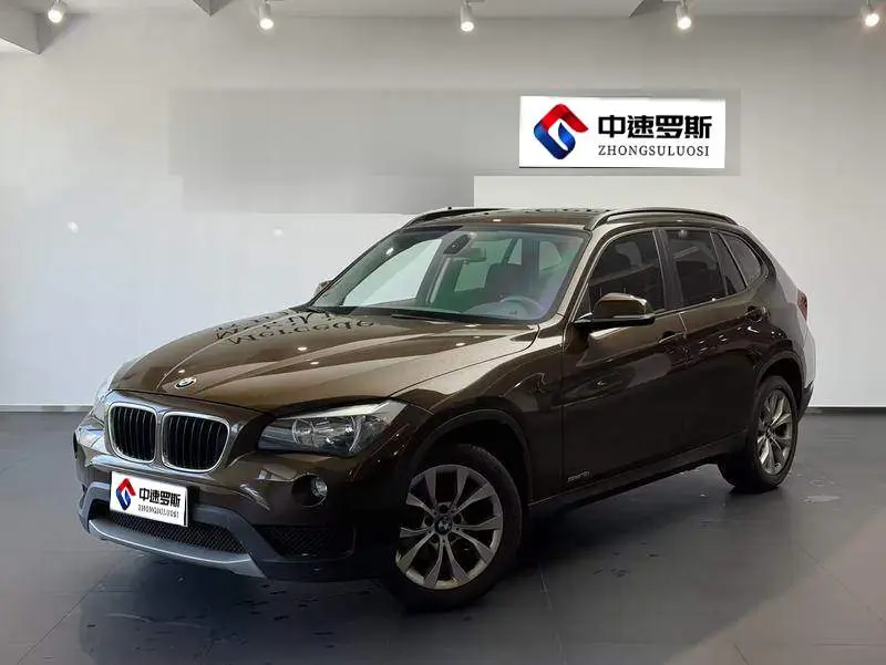 BMW X1 2013 sDrive18i Fashion