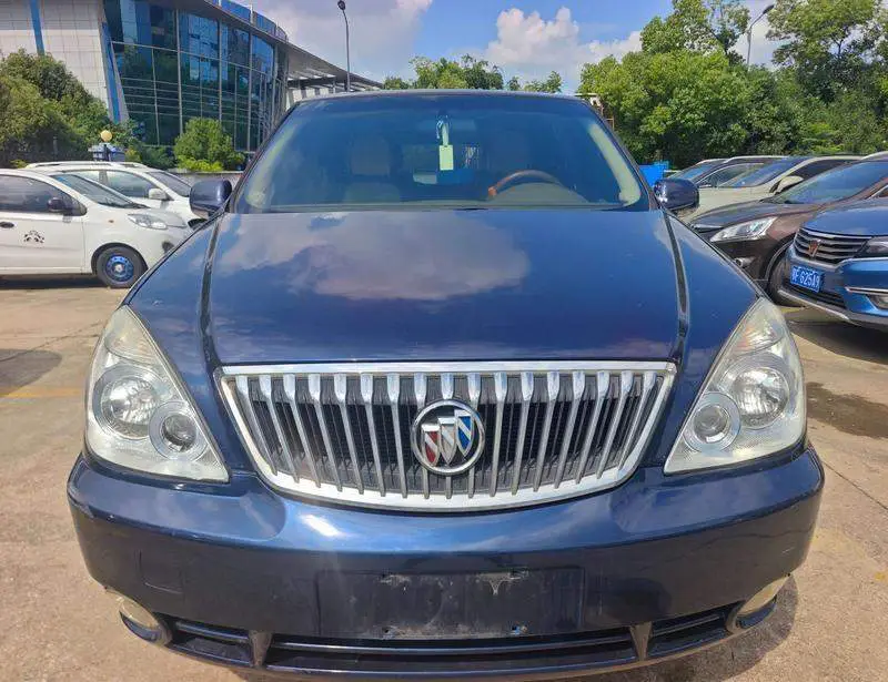 Buick GL8 2012 2.4L BASE Comfort Edition