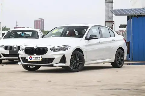BMW 1 Series 2021 125i M Sport Night Edition