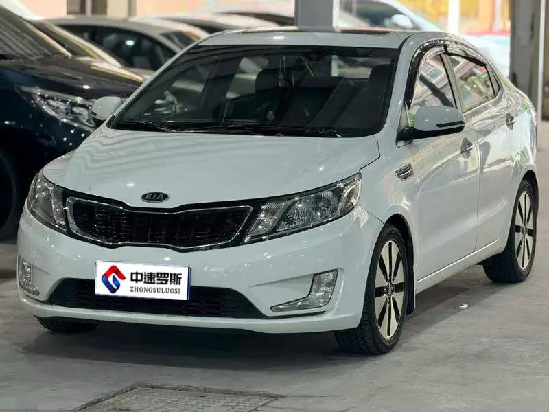 Kia K2 2011 Sedan 1.6L AT Premium