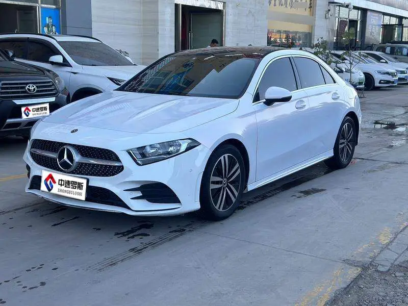 Mercedes-Benz A-Class 2019 A 180 L sports sedan