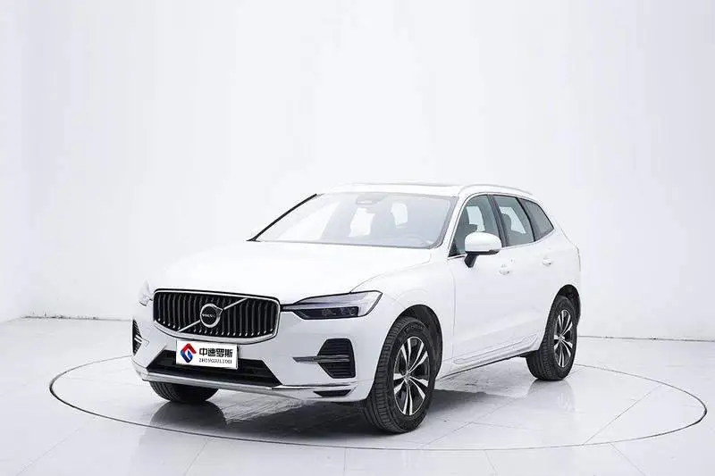 Volvo XC60 2025 B5 4WD Zhiyi Luxury Edition