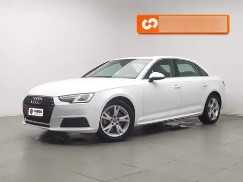 Audi A4L 2017 40 TFSI Progressive