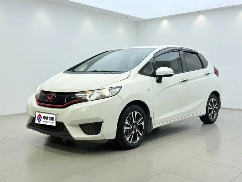 Fit 2016 1.5L LXS CVT Comfort Sunroof Edition