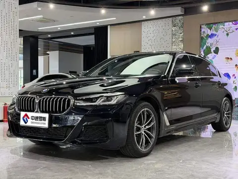 BMW 5 Série 2021 525Li M Sport Package