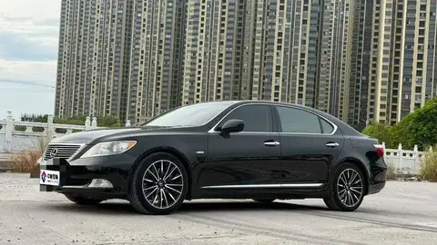 Lexus LS 2006 460