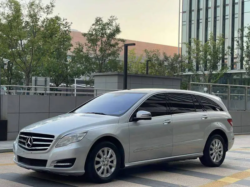 Mercedes-Benz R-Class 2011 R 350 L 4MATIC
