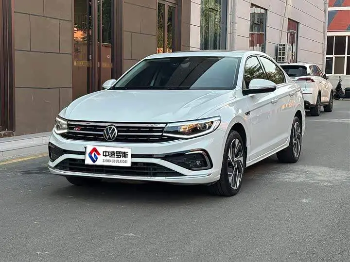 Bora 2023 280TSI DSG Premium Edition
