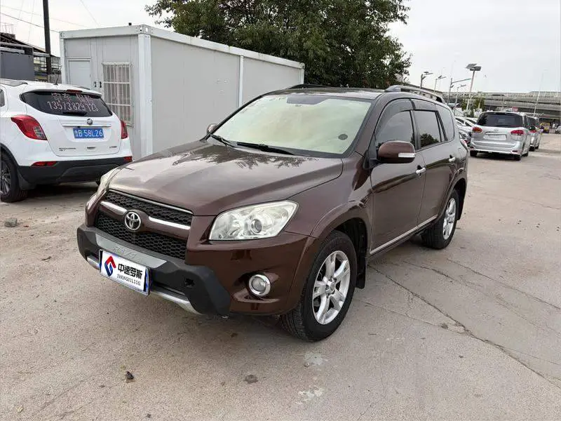 RAV4 Rongfang 2012 Model 2.4L Automatic 4WD Luxury