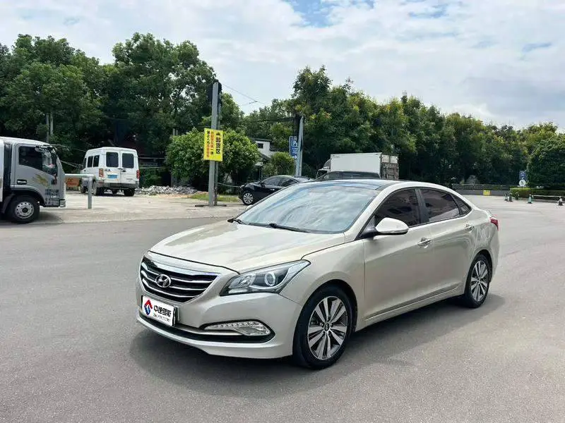 Name map 2016 1.8L Automatic Premium DLX