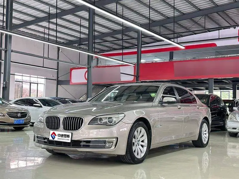 BMW 7 Series 2013 730Li Leading Edition