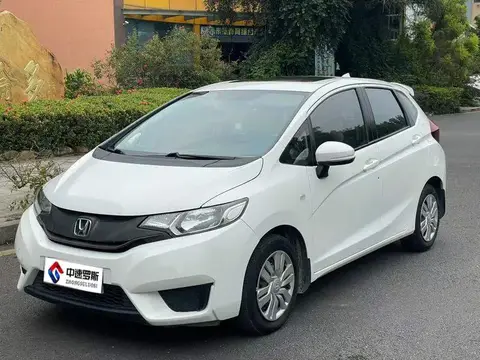 Fit 2016 1.5L LXS CVT Comfort Sunroof Edition