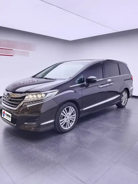 Elysion 2016 2.4L Luxury Edition