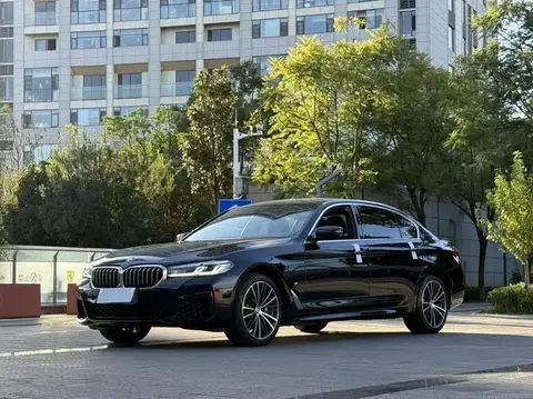 BMW 5 Serie 2023 530Li Leading M Sport Package