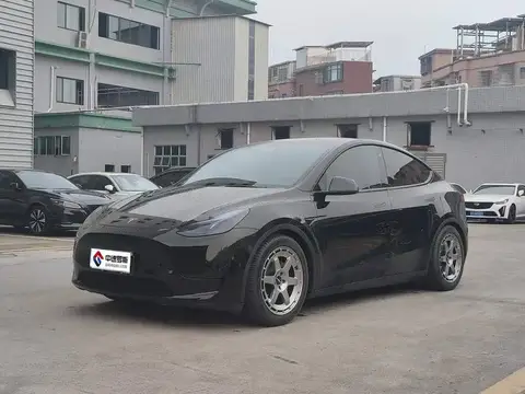 Model Y 2022 rear-wheel drive version
