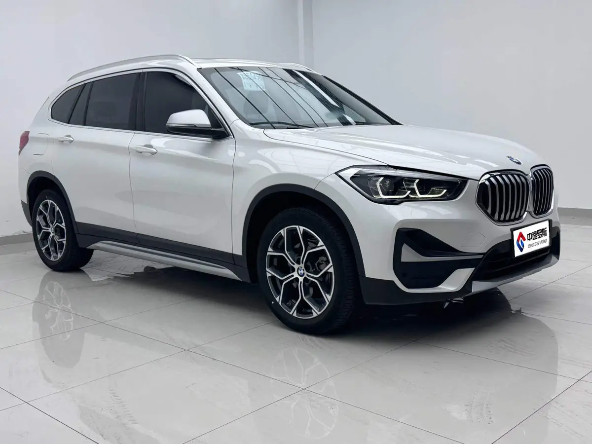 BMW X1 2022 sDrive20Li Premium Edition