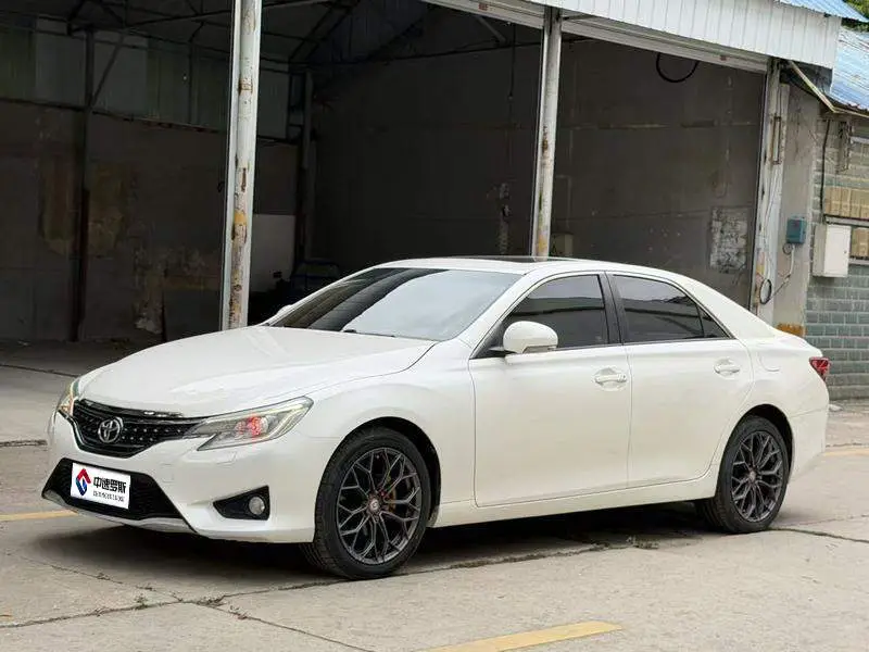 Reiz 2013 2.5V Elite Edition