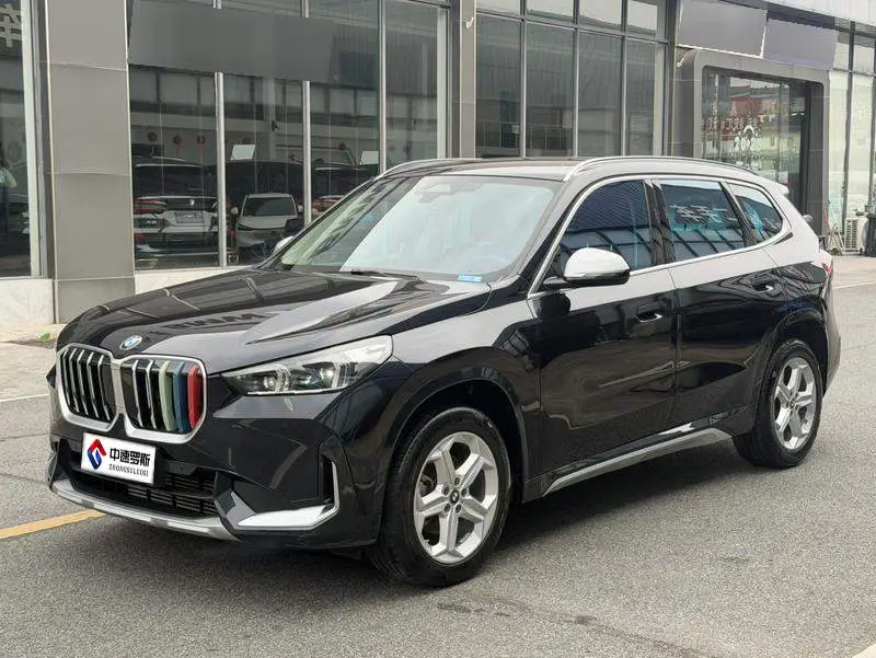 BMW X1 2023 sDrive20Li X Design Package