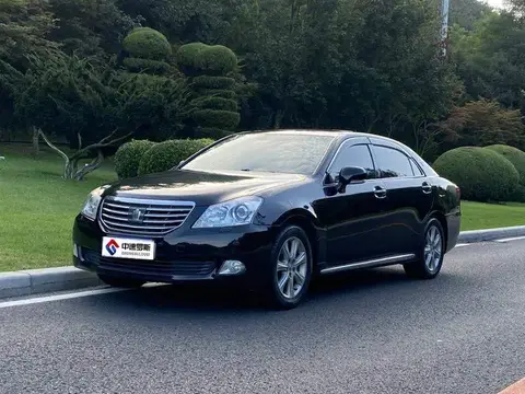 crown 2010 3.0L Royal Saloon VIP