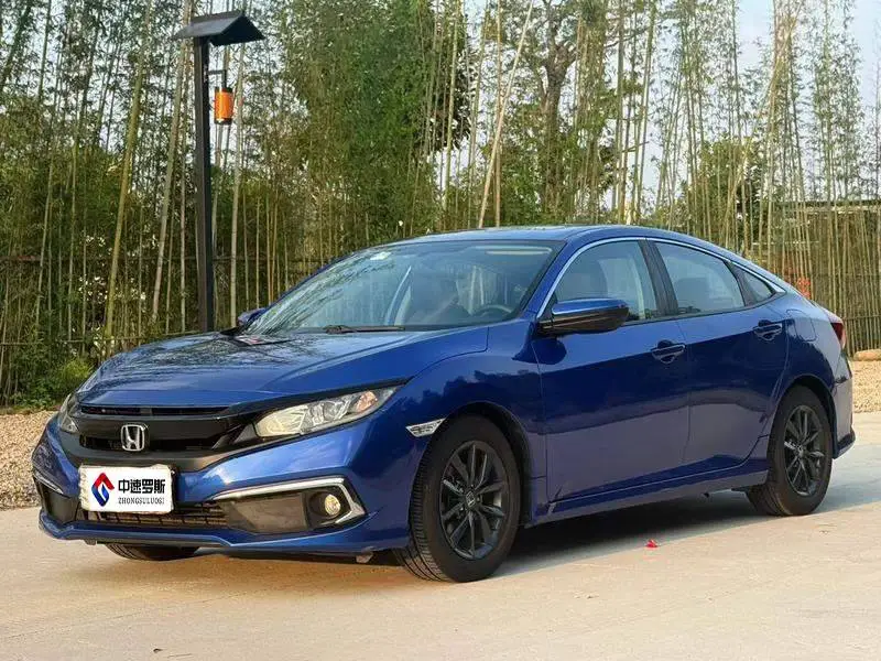 Civic 2019 220TURBO CVT Dynamic Edition National VI