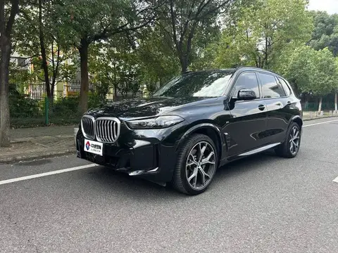 BMW X5 2023 xระบบขับเคลื่อน 30Li Premium M Sport Night Edition
