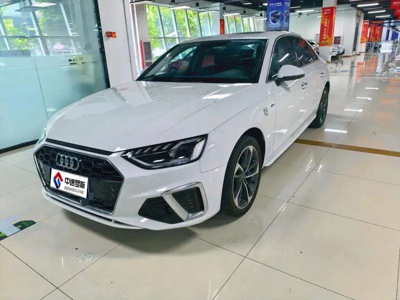 Audi A4L 2023 40 TFSI Stylish and Dynamic