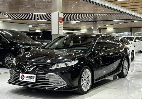 Camry 2018 2.5G Deluxe Edition