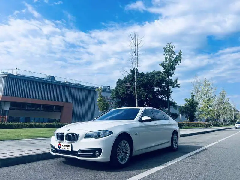 BMW 5 Series 2014 525Li Leading Edition