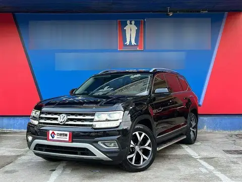 Touron 2020 330TSI 2WD Luxury Edition National VI