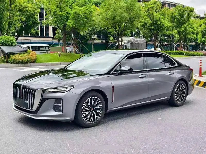 Hongqi H5 2023 2.0T Automatic Intelligent Connection Flagship Edition