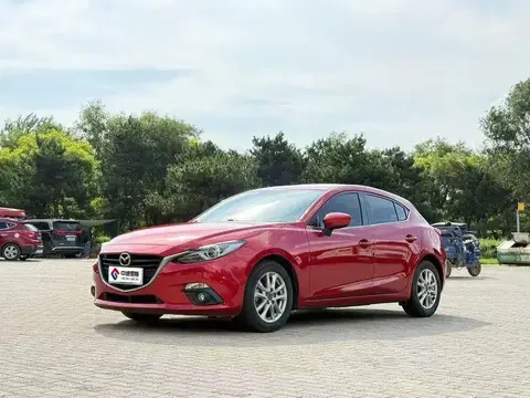 Mazda 3 Angkesaila 2016 Hatchback 1.5L Automatic Luxury รุ่น