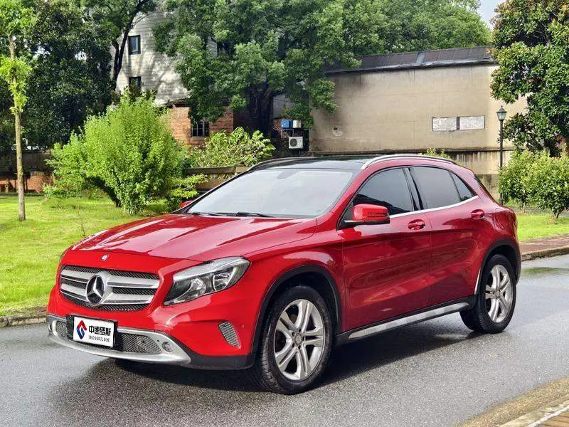 Mercedes-Benz GLA 2015 GLA 200 Dynamic