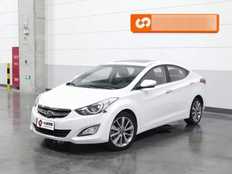 Elantra 2015 1.6L Automatic Leading Model
