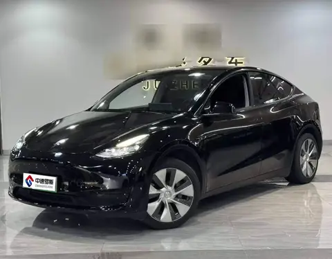 الطراز Y 2022 facelifted rear-wheel drive version