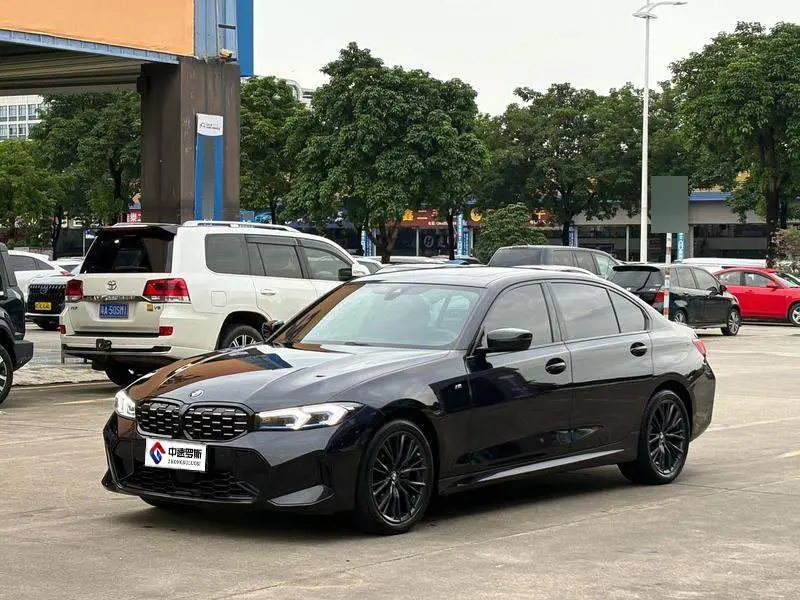 BMW 3 Series 2023 330Li M Sport Night Edition