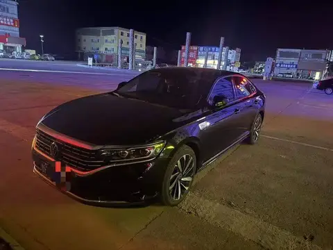 Passat 2022 330TSI Premium Edition