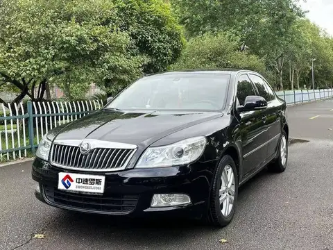 Octavia 2014 1.6L Automatic Yijun Edition