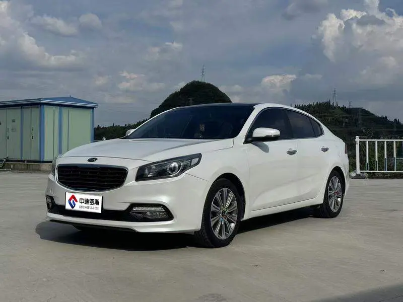 Kia K4 2015 1.8L Automatic GLS Special