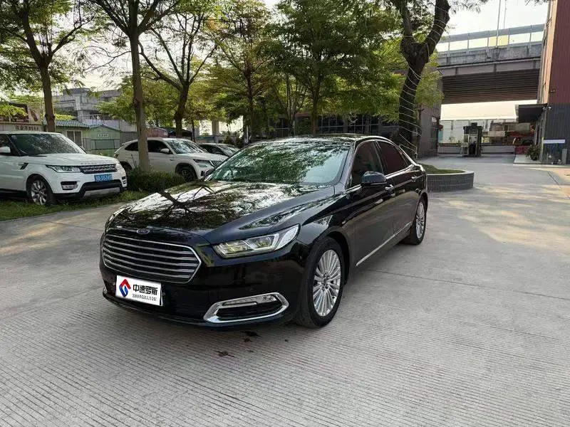 Taurus 2018 EcoBoost 245 Excellence National VI