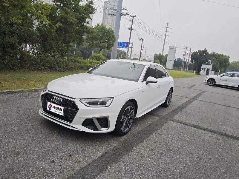 Audi A4L 2020 40 TFSI Stylish and Dynamic