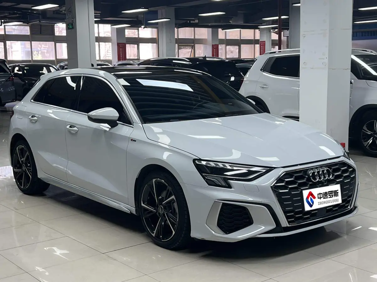 Audi A3 2022 Sportback 35 TFSI Stylish and sporty