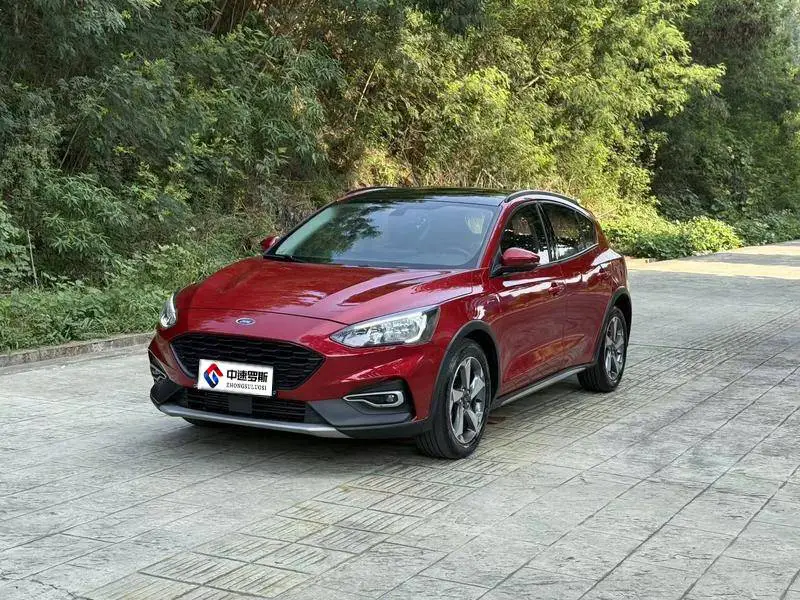 Fox Active 2020 EcoBoost 180 Automatic